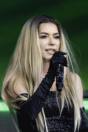 Shania Twain.jpg