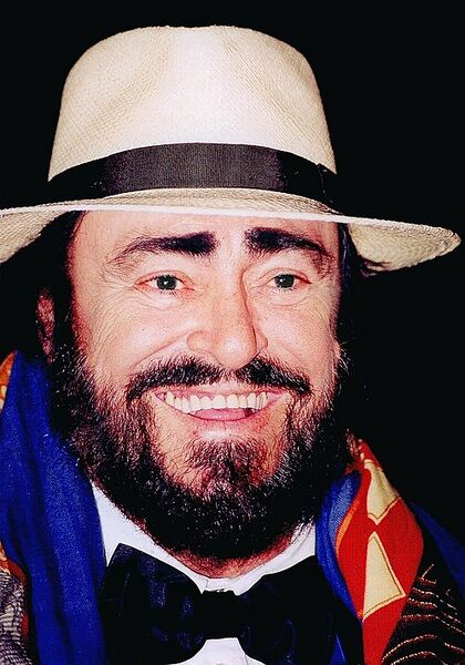 File:KWC Luciano Pavarotti.jpg