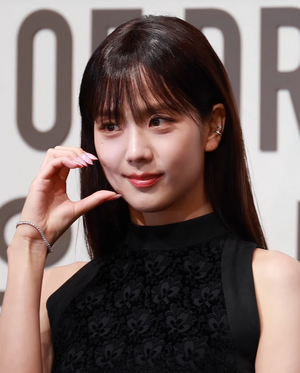 JISOO.png