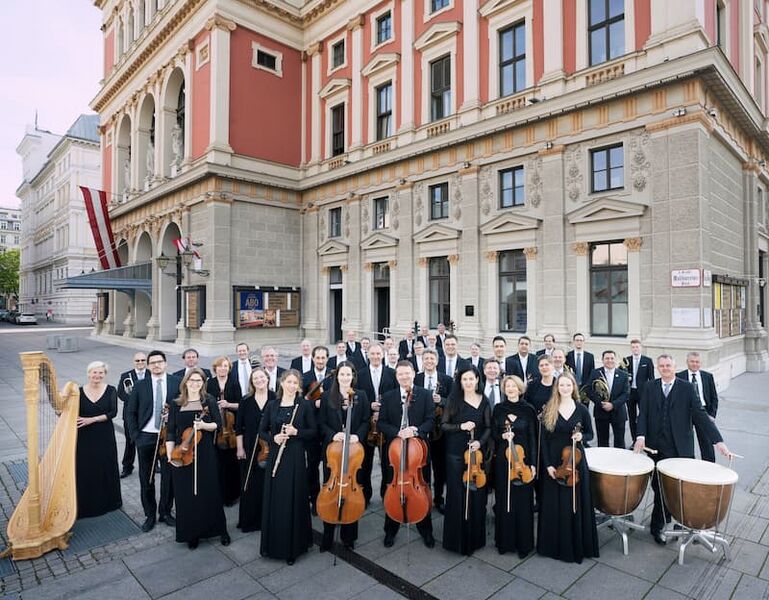 File:Johann-Strauss-Orchestera.jpg
